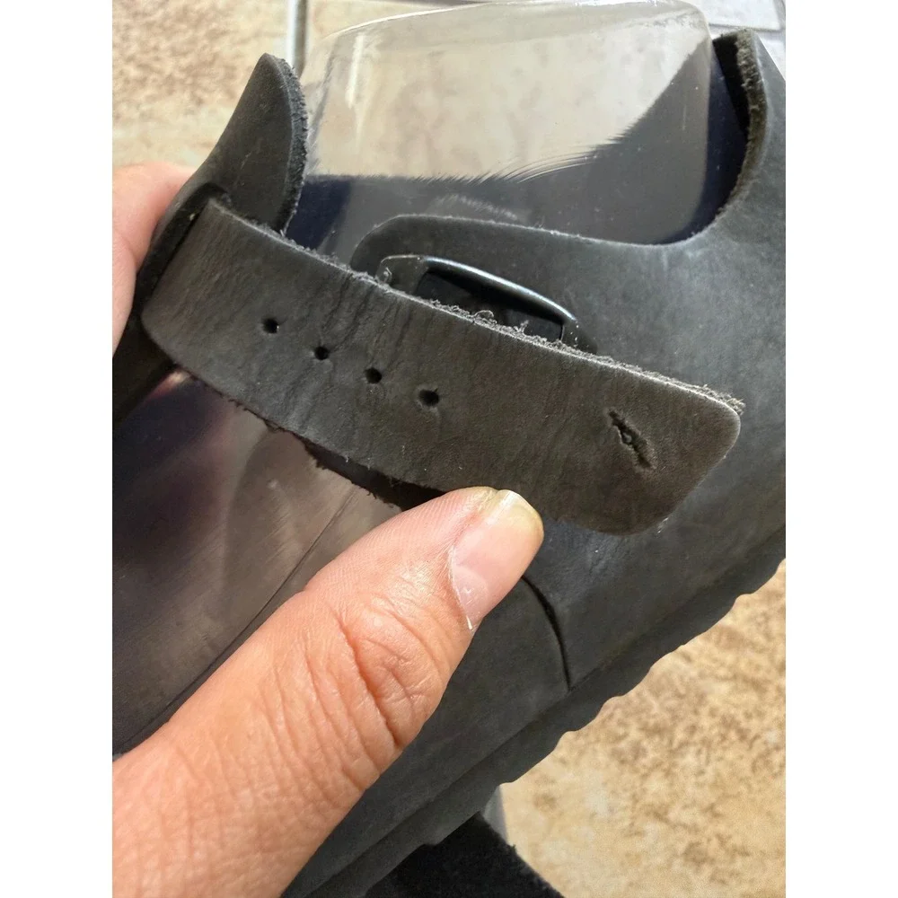 Birkenstock T-Strap Black Oiled Leather Clogs Mary Jane EU 40 L9 M7 Germany - Picture 10 of 14